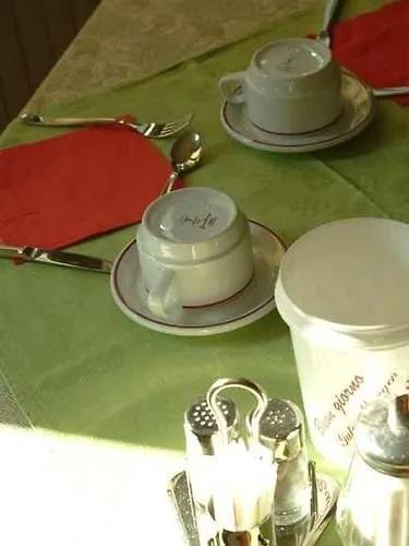 Albergo All'Ancora Lake Garda 2*, Garda (Verona)